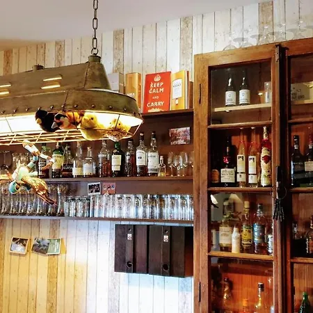 Hinter Den Spiegeln Heimbach