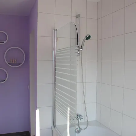 Hinter Den Spiegeln 3* Heimbach