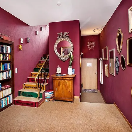 Hinter Den Spiegeln 호텔