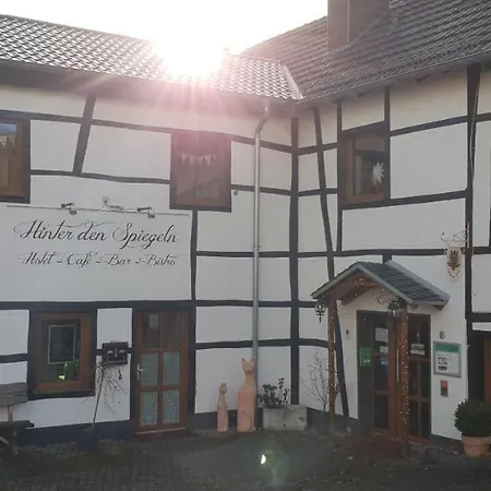 Hinter Den Spiegeln Heimbach