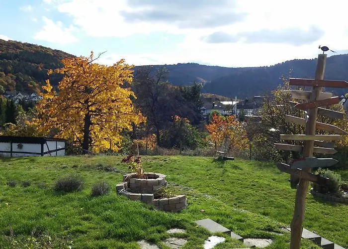 Hinter Den Spiegeln Heimbach