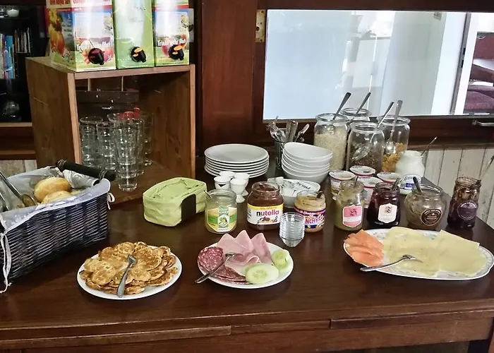 Hotel Hinter Den Spiegeln 3*