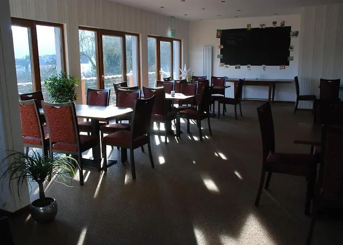 Hinter Den Spiegeln Heimbach