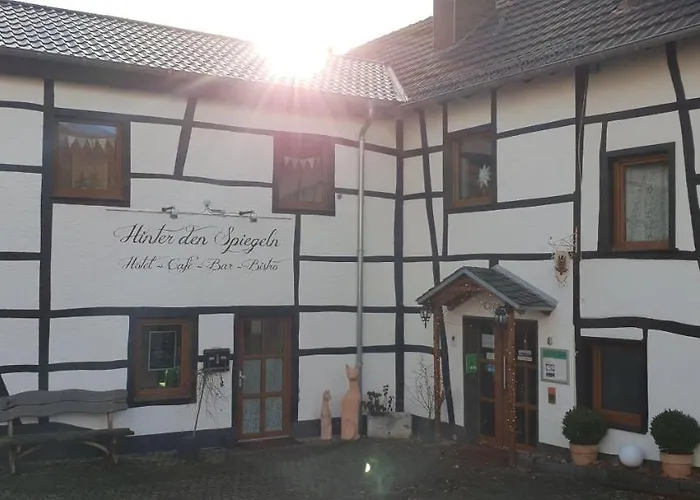 Hinter Den Spiegeln Heimbach